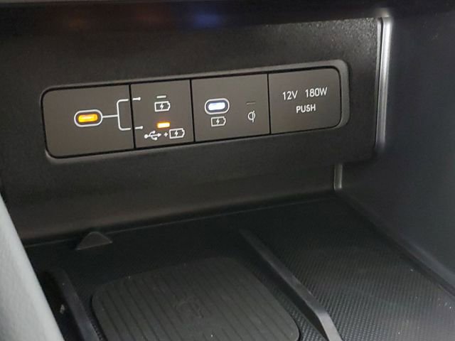 New 2025 Hyundai Sonata Limited image 21