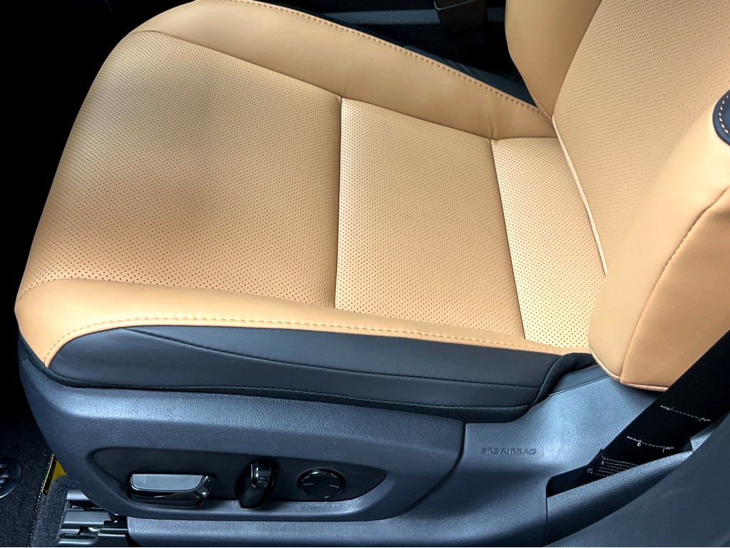 New 2025 Lexus ES 350 w/ Premium Package image 41