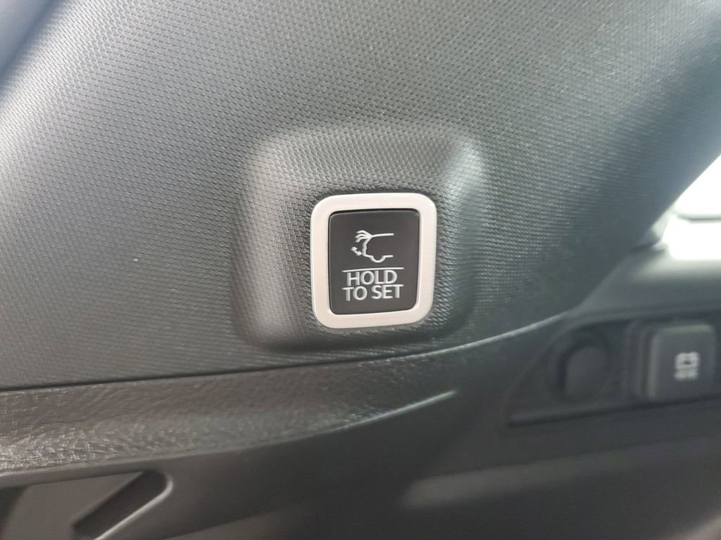 New 2025 Jeep Grand Cherokee Limited w/ Black Appearance Package image 34