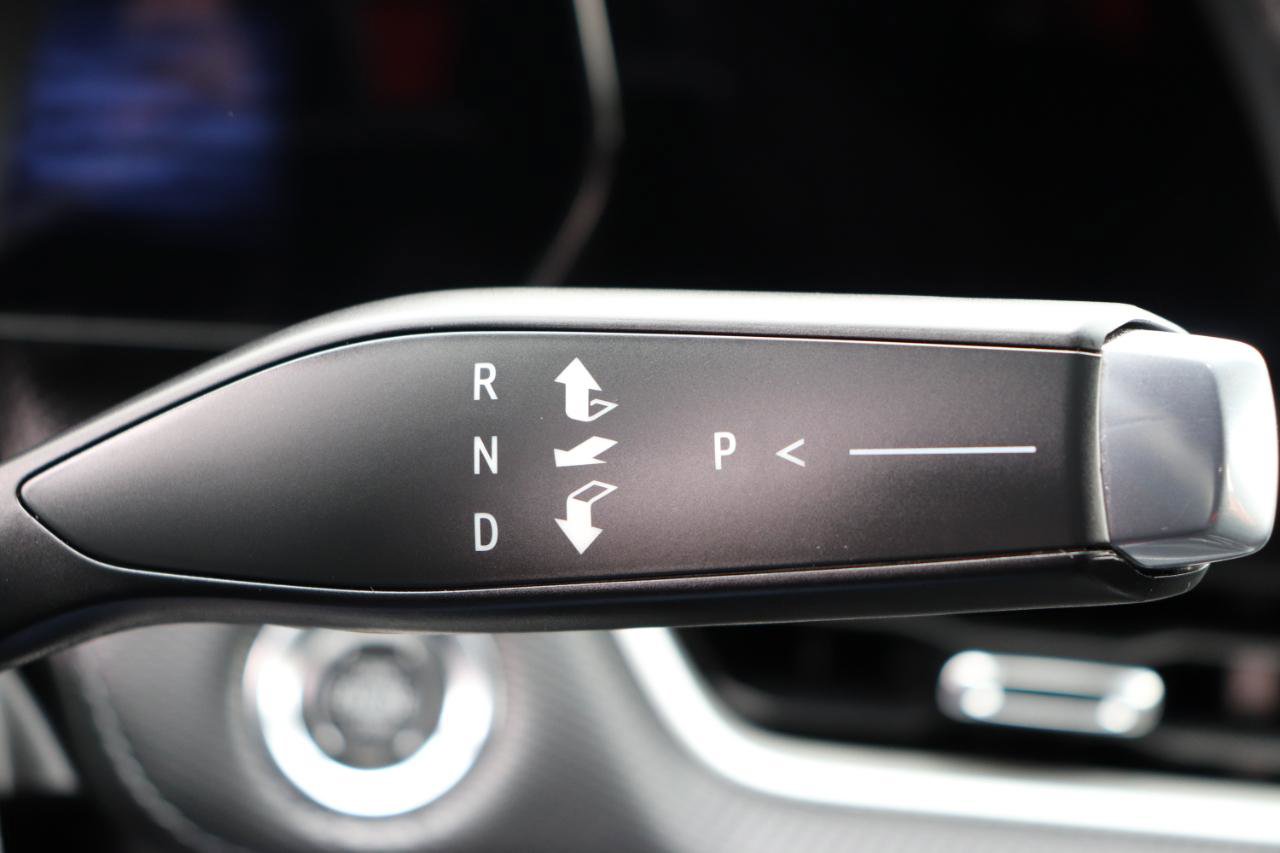 Used 2026 Chevrolet Equinox LT w/ Convenience Package II FWD image 43