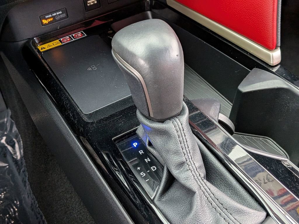 Used 2025 Toyota Camry XSE FWD image 22
