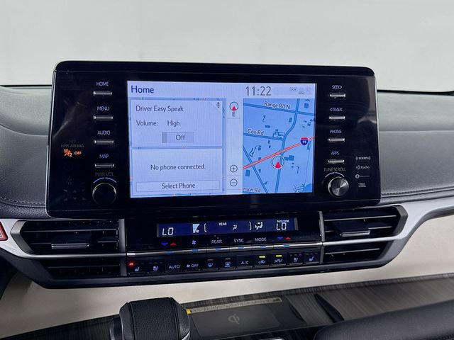 Used 2023 Toyota Sienna Limited image 20