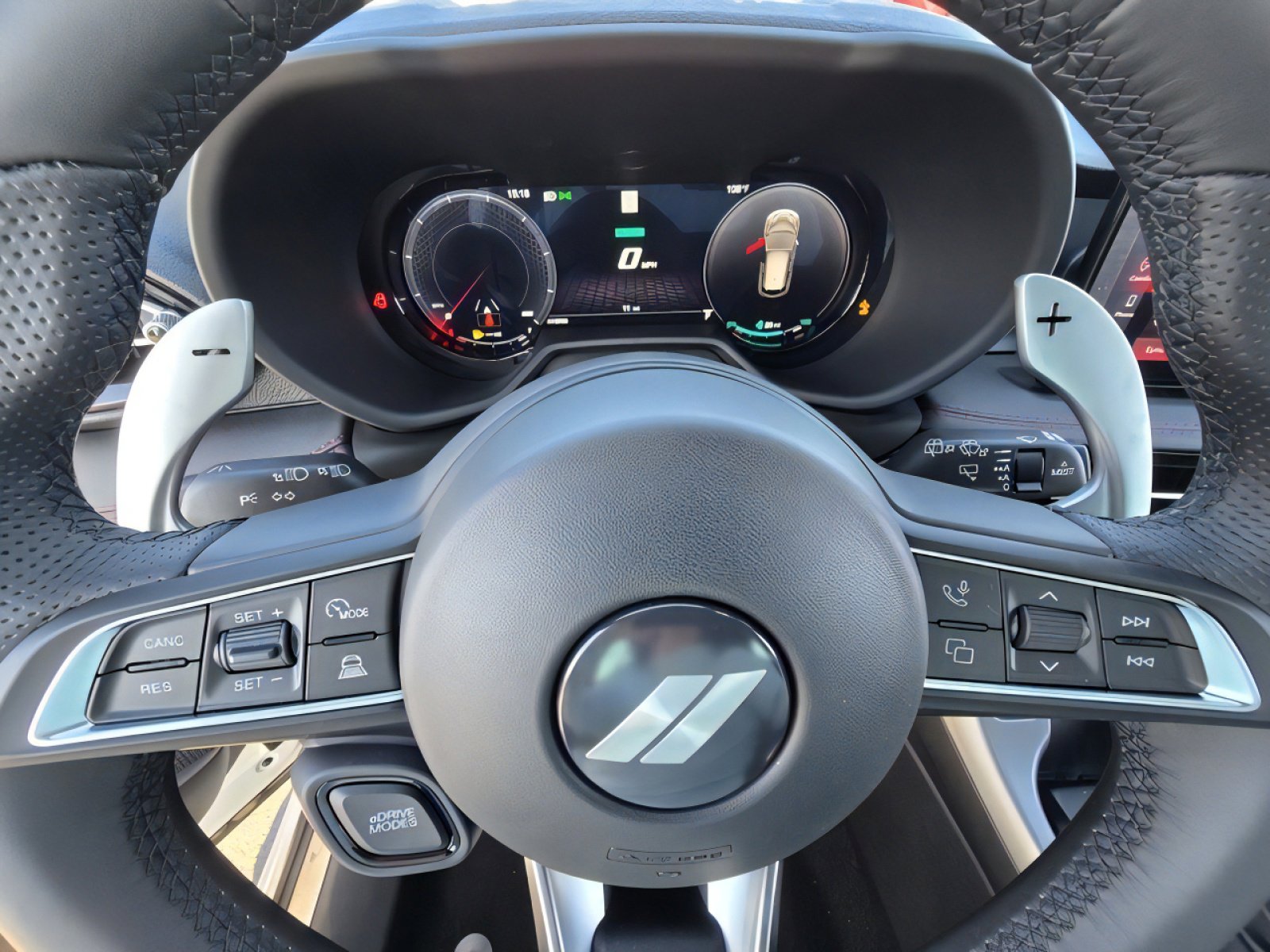 New 2025 Dodge Hornet R/T image 9