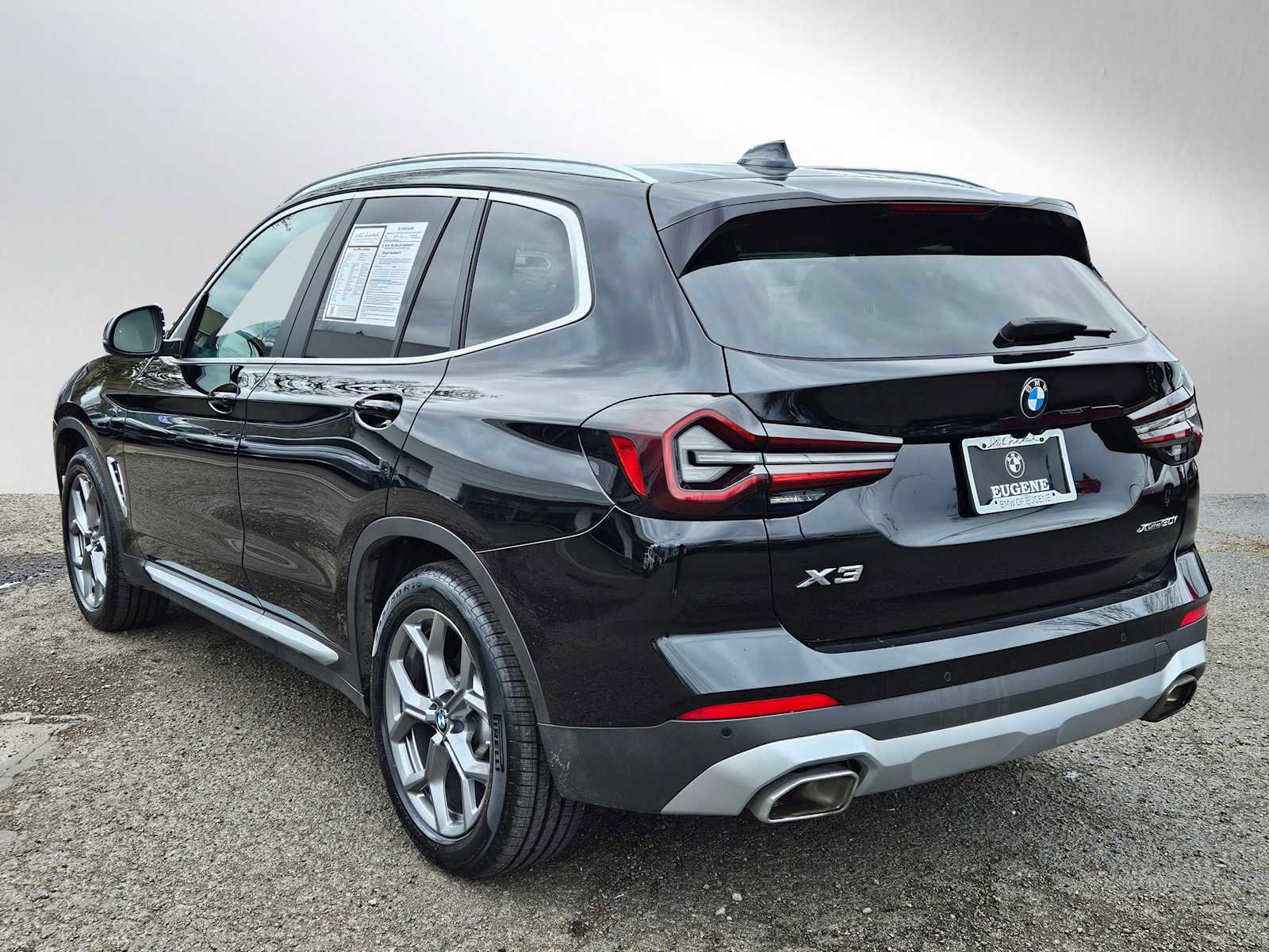 Used 2023 BMW X3 xDrive30i w/ Convenience Package image 5