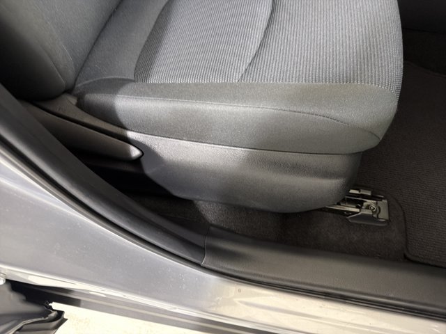 Used 2023 Toyota RAV4 LE FWD image 36