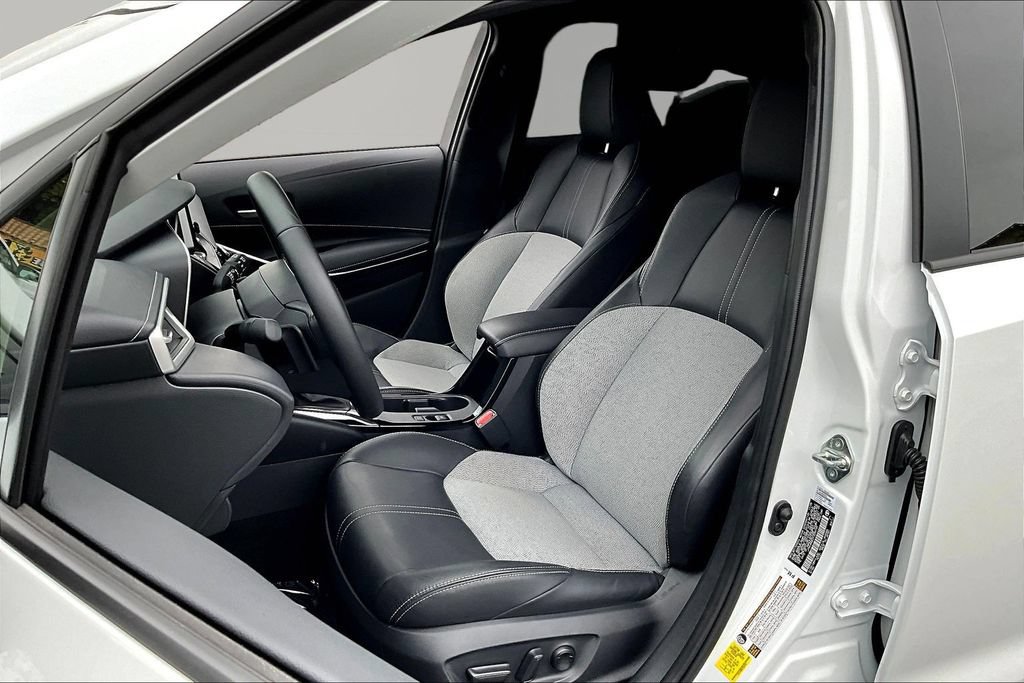 Used 2026 Toyota Corolla XSE FWD image 21