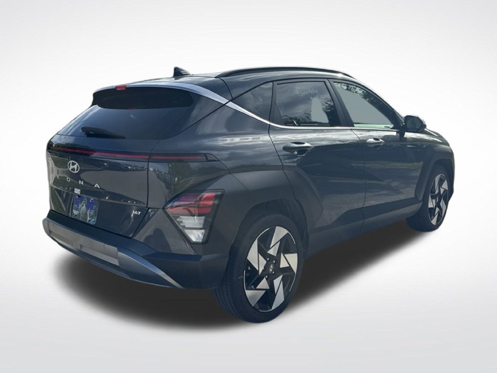 Used 2024 Hyundai Kona Limited FWD image 5