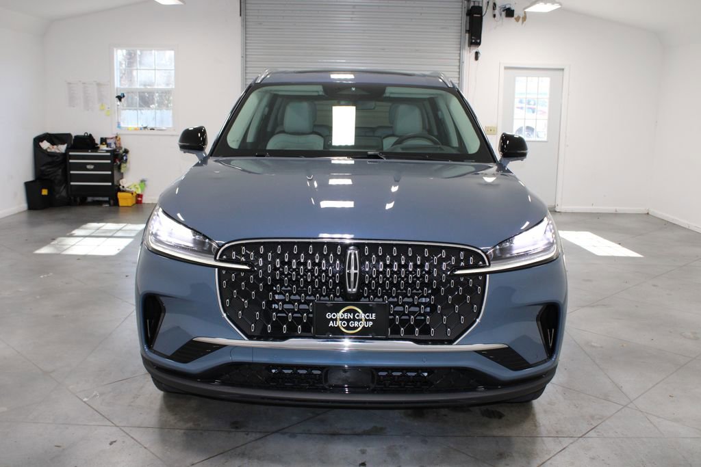 New 2026 Lincoln Aviator Reserve image 2
