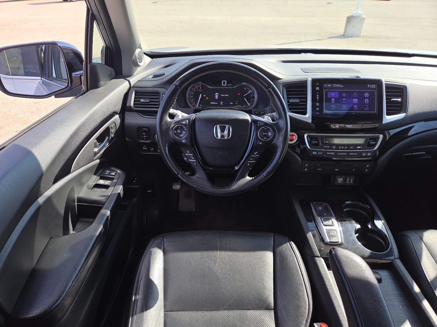 Used 2016 Honda Pilot Elite image 26