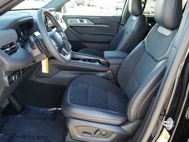 New 2025 Ford Explorer ST image 10