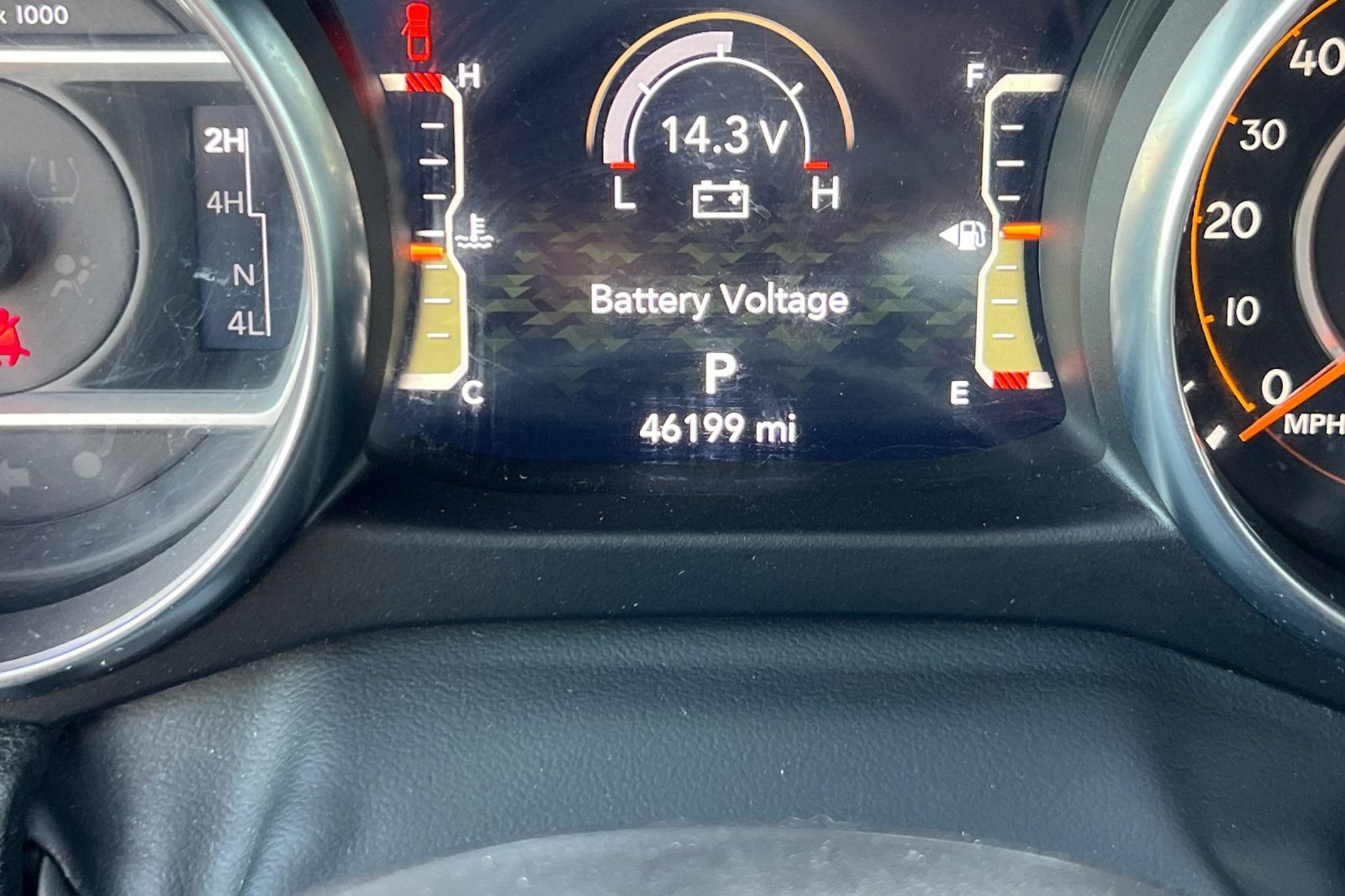 Used 2023 Jeep Gladiator Sport AWD/4WD image 35