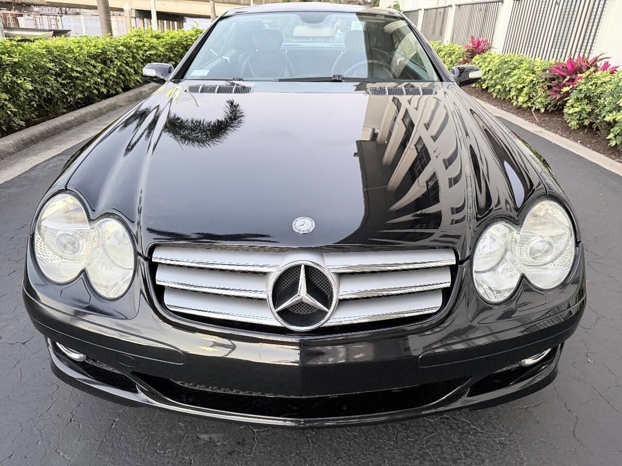 Used 2007 Mercedes-Benz SL 550 w/ Premium Pkg I image 26