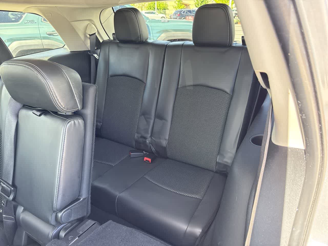 Used 2015 Dodge Journey Crossroad w/ Flexible Seating Group AWD/4WD image 13