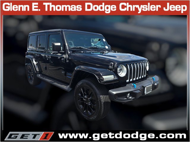 Certified 2022 Jeep Wrangler Unlimited Sahara w/ Safety Group AWD/4WD image 1