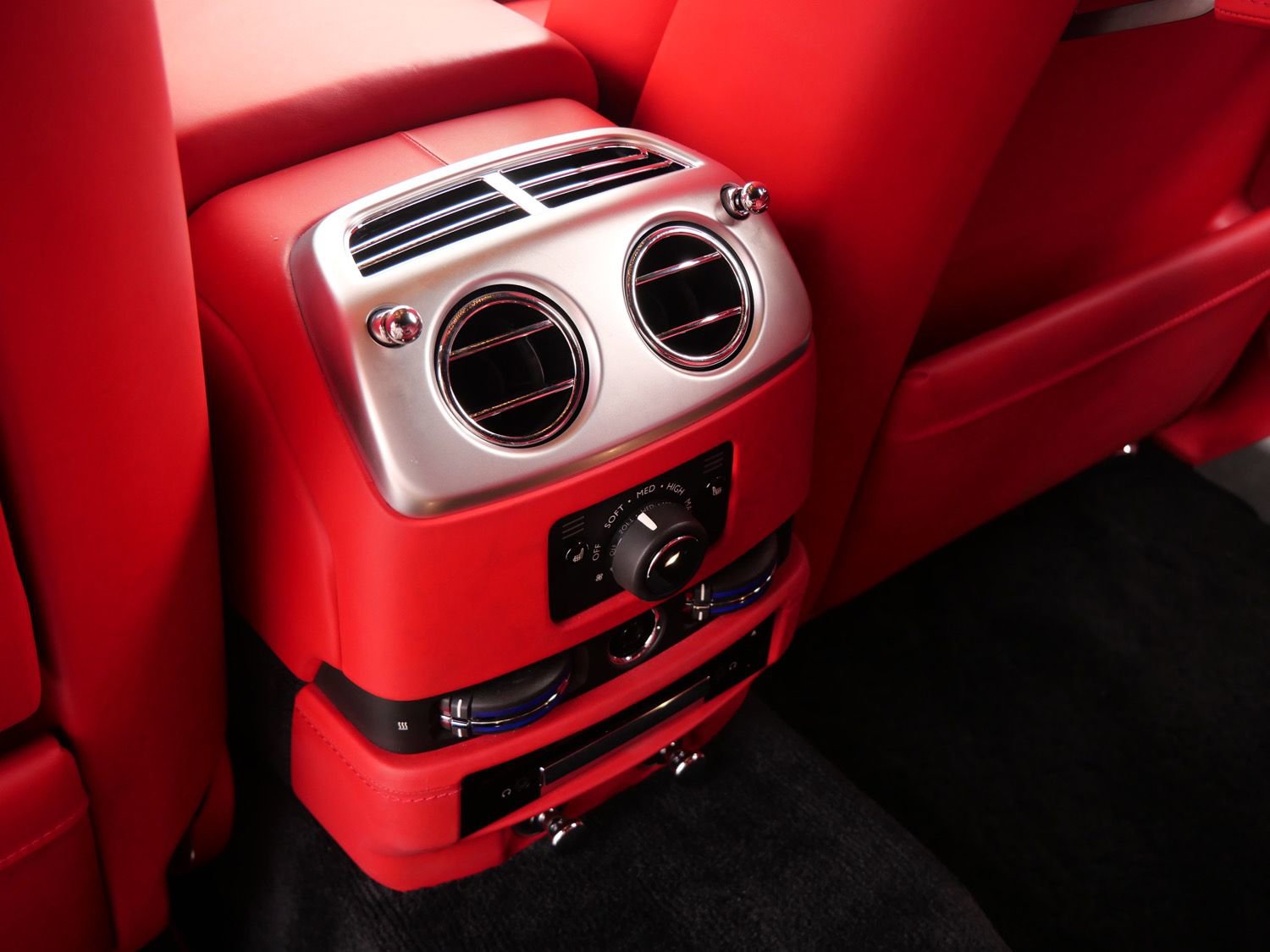 Certified 2019 Rolls-Royce Ghost image 27