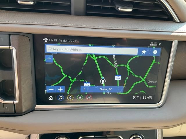 Used 2021 GMC Yukon Denali w/ Denali Ultimate Package AWD/4WD image 16