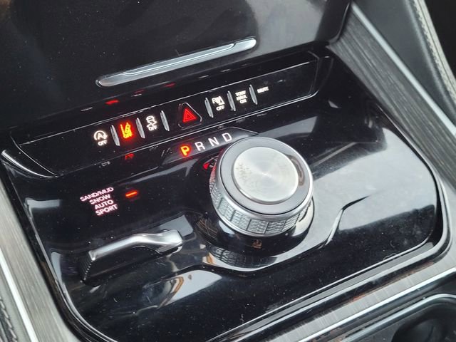 Used 2024 Jeep Wagoneer Series II w/ Flexible Seating Group image 12