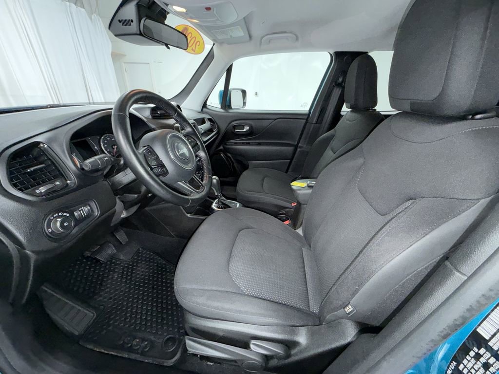 Used 2020 Jeep Renegade Altitude image 13