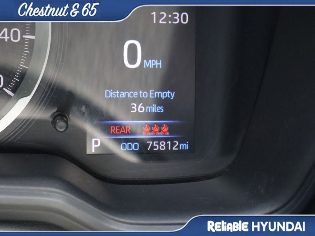 Used 2020 Toyota Corolla LE FWD image 30