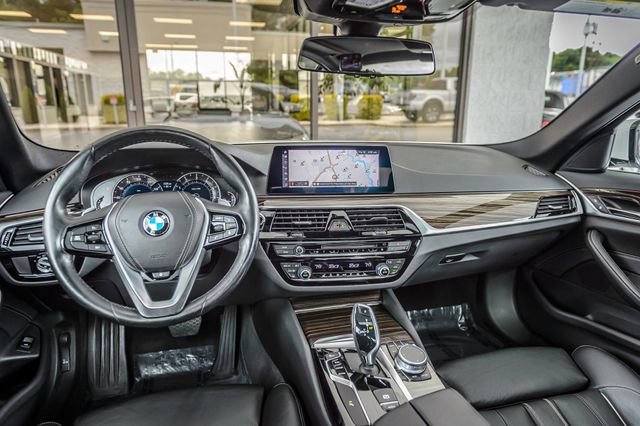 Used 2019 BMW 540i xDrive w/ Convenience Package AWD/4WD image 24