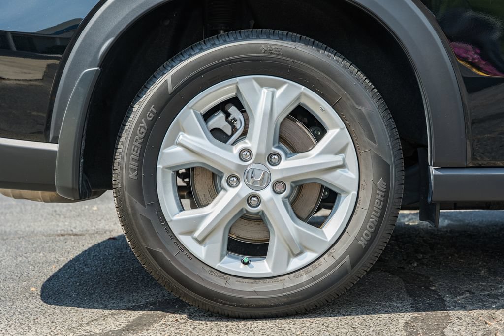 Certified 2025 Honda HR-V LX image 13