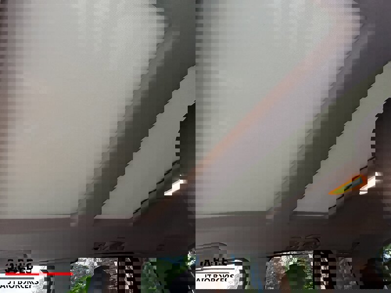 Used 2015 Mercedes-Benz GLK 350 2WD image 22