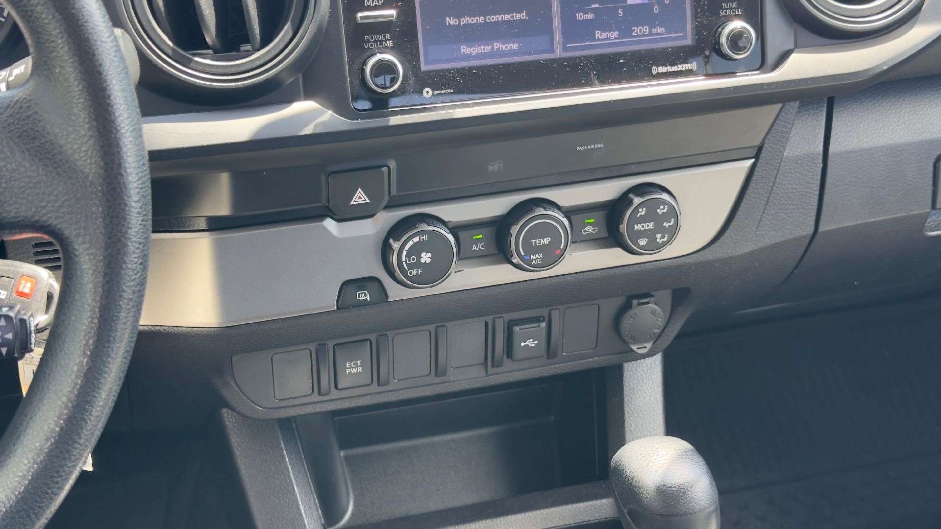 Used 2022 Toyota Tacoma SR w/ SR Convenience Package RWD image 13
