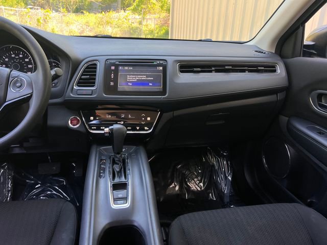 Used 2018 Honda HR-V EX image 14