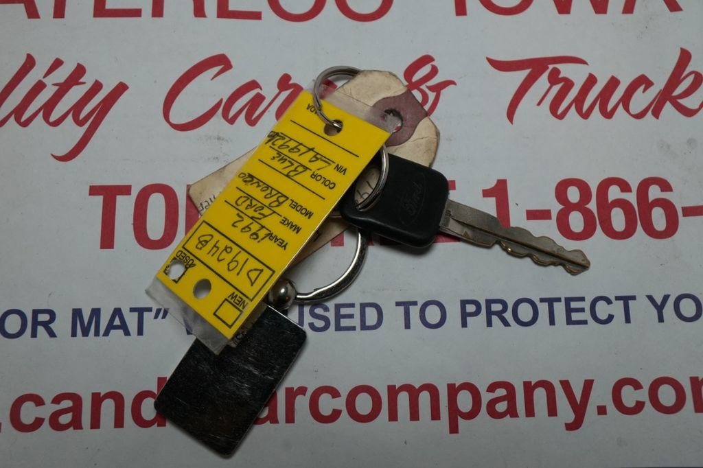 Used 1992 Ford Bronco Eddie Bauer image 39