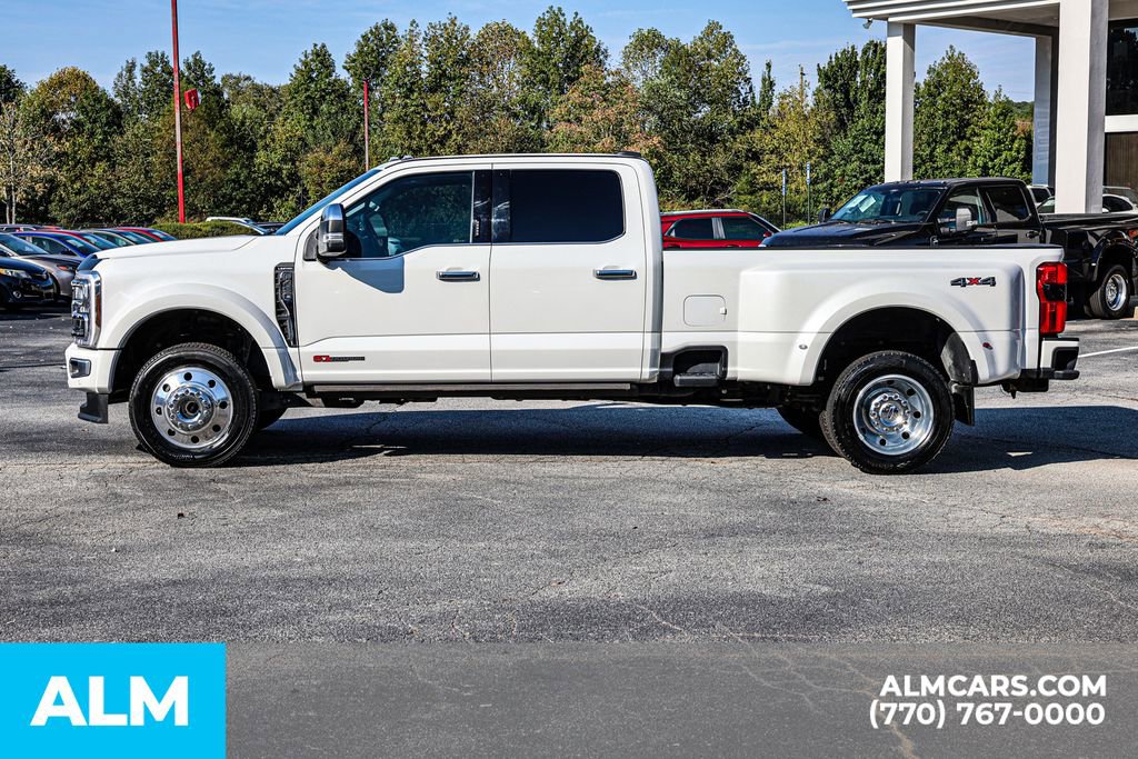Used 2024 Ford F450 Limited image 9
