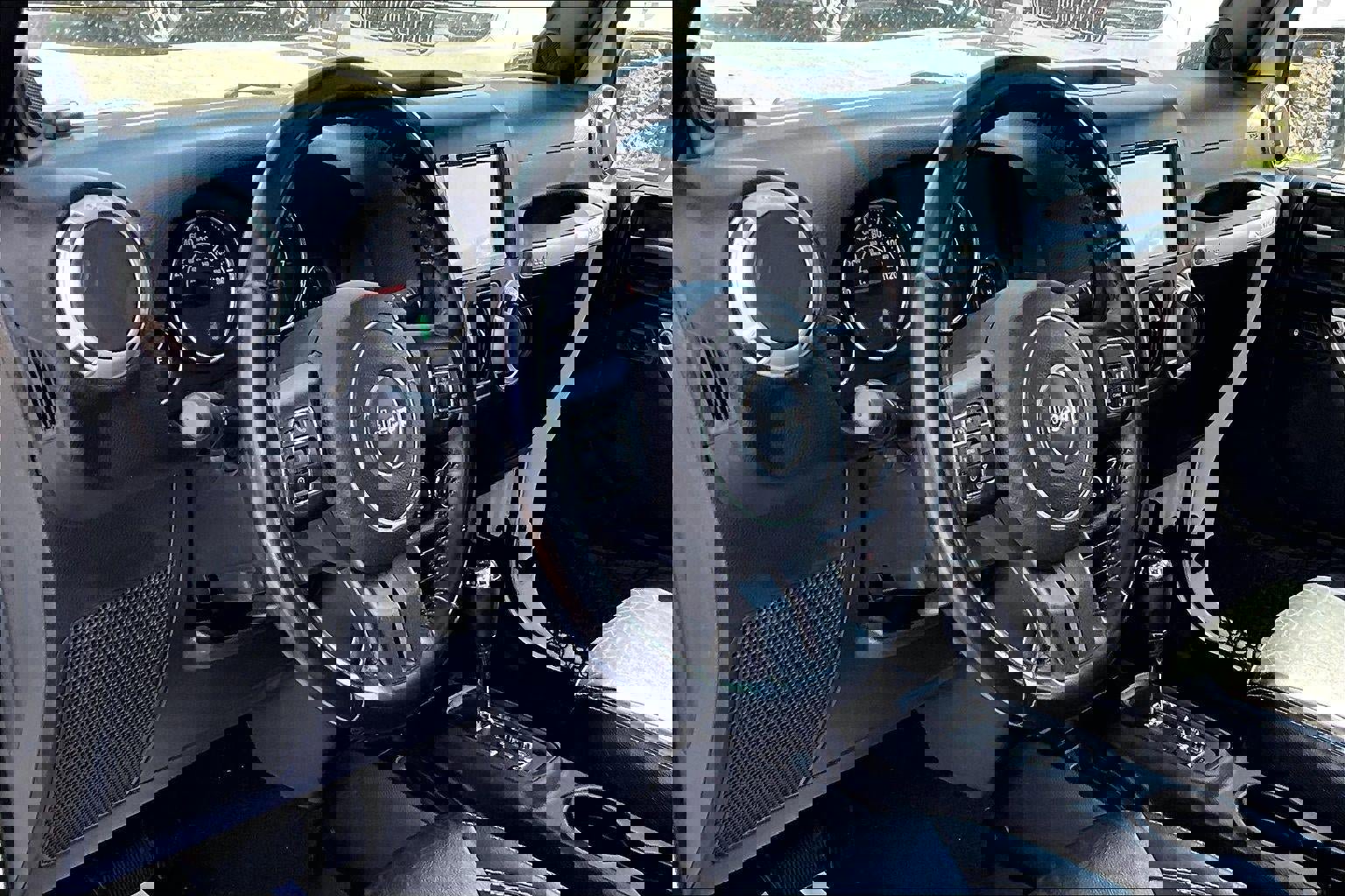 Used 2014 Jeep Wrangler Unlimited Sahara w/ Dual Top Group image 12