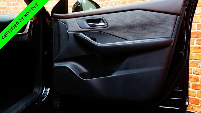 Used 2022 Nissan Rogue SV image 61