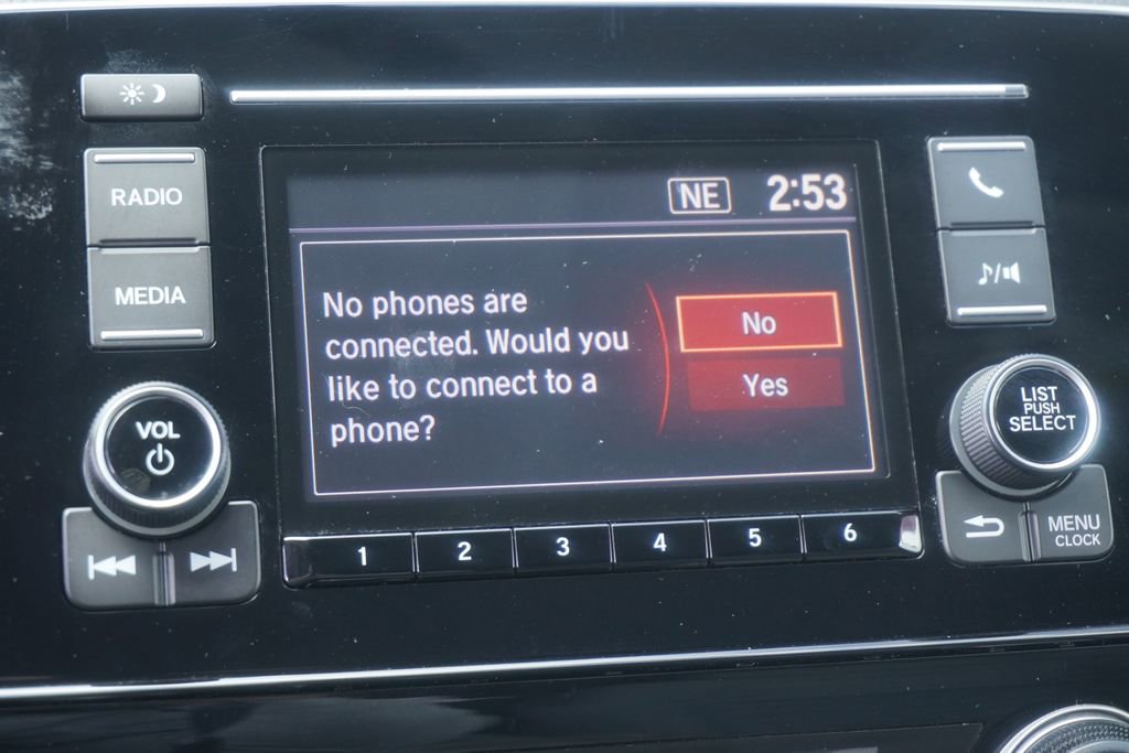 Used 2017 Honda CR-V LX image 29