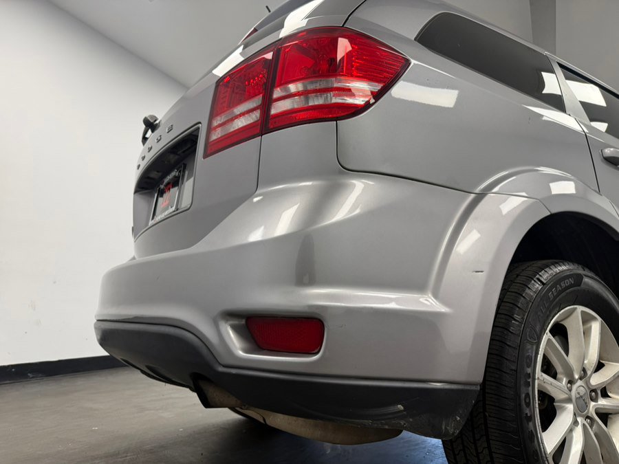 Used 2017 Dodge Journey SE w/ Flexible Seating Group FWD image 23