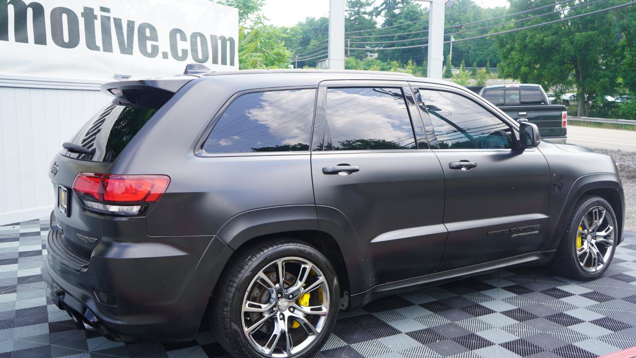 Used 2018 Jeep Grand Cherokee Trackhawk AWD/4WD image 6