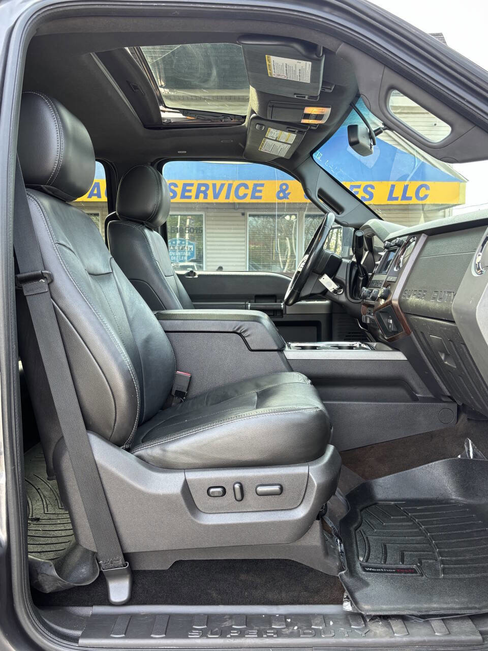 Used 2012 Ford F250 Lariat w/ Lariat Ultimate Pkg AWD/4WD image 22