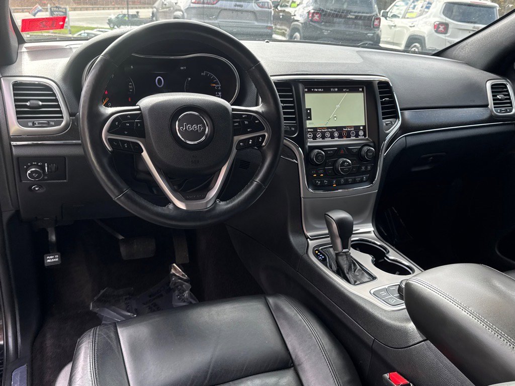 Used 2018 Jeep Grand Cherokee Limited image 10