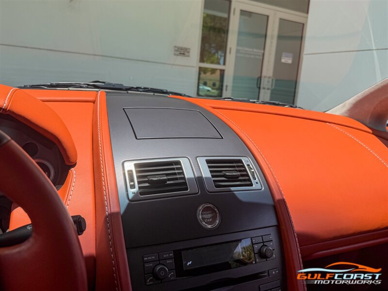 Used 2007 Aston Martin V8 Vantage Coupe RWD image 15