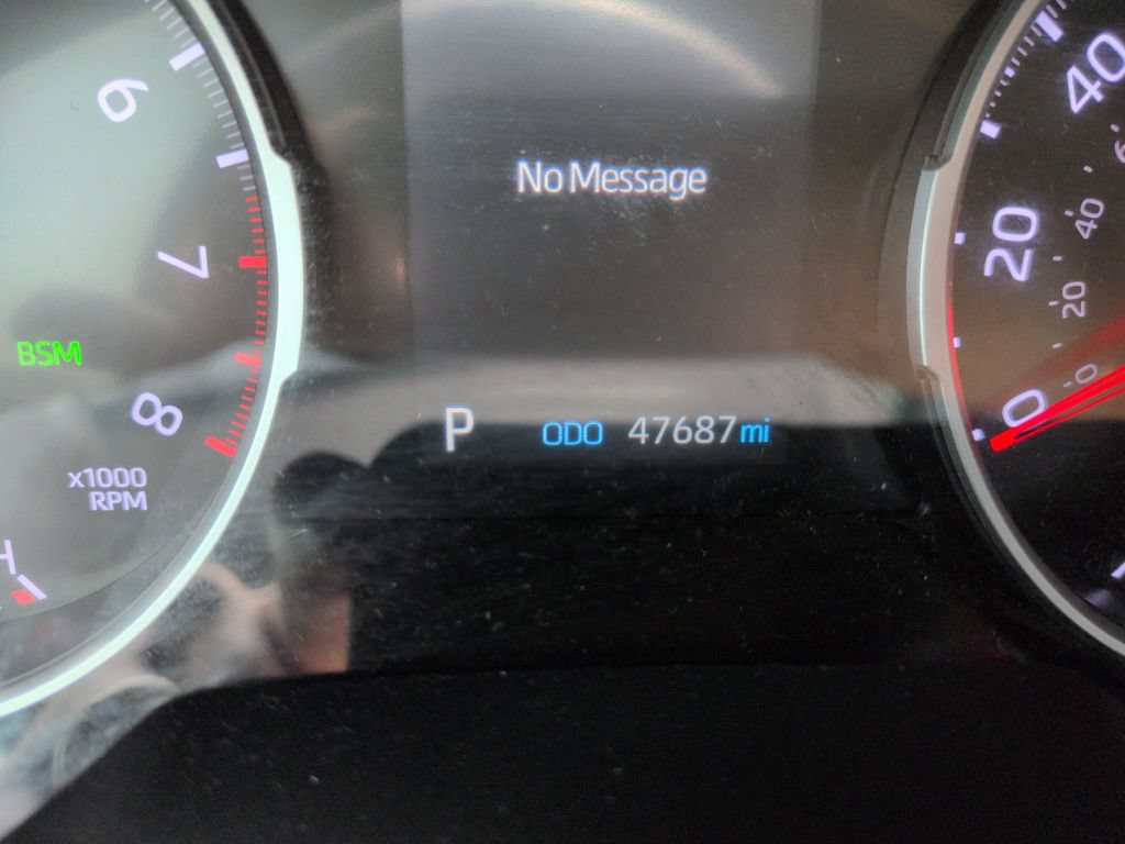 Certified 2021 Toyota RAV4 LE AWD/4WD image 16