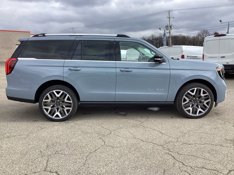 New 2026 Ford Expedition Platinum w/ Platinum Ultimate Package image 9