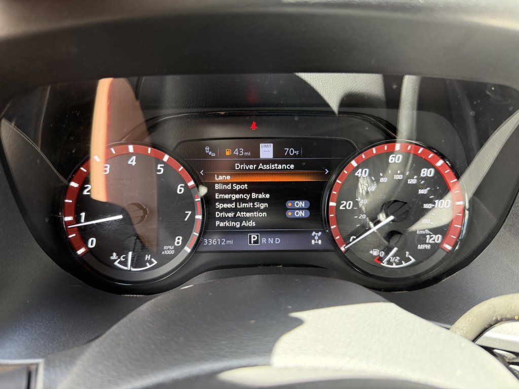 Used 2023 Nissan Titan PRO-4X w/ Pro-4x Convenience Package AWD/4WD image 22