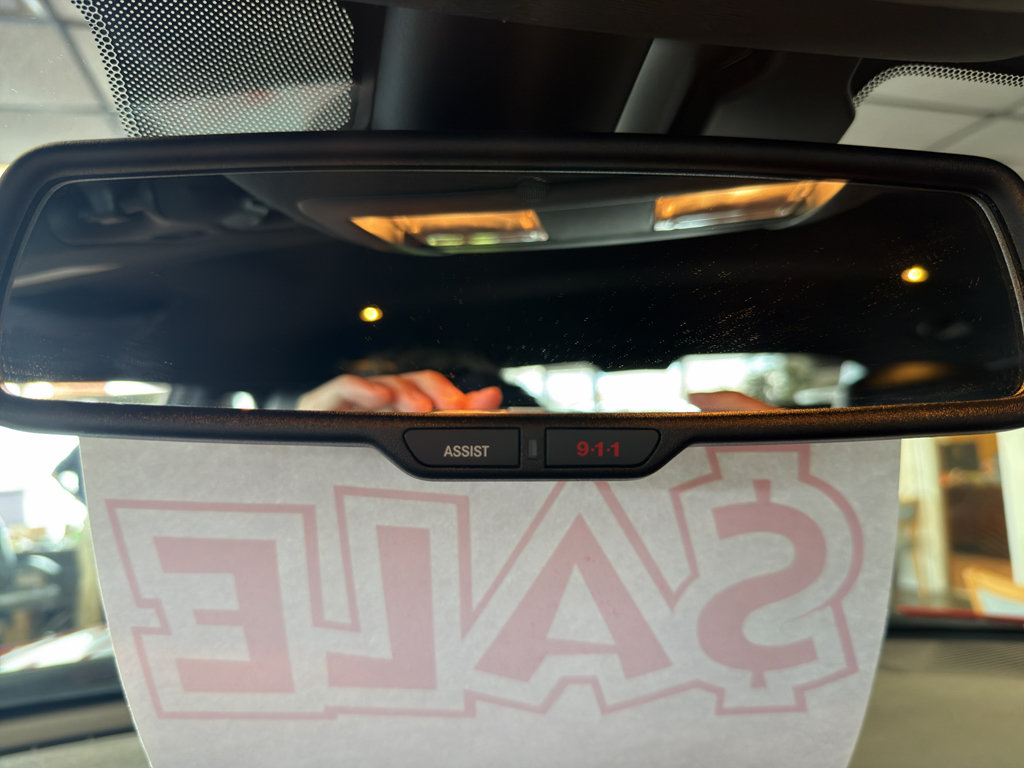Used 2015 Dodge Challenger R/T Plus RWD image 23