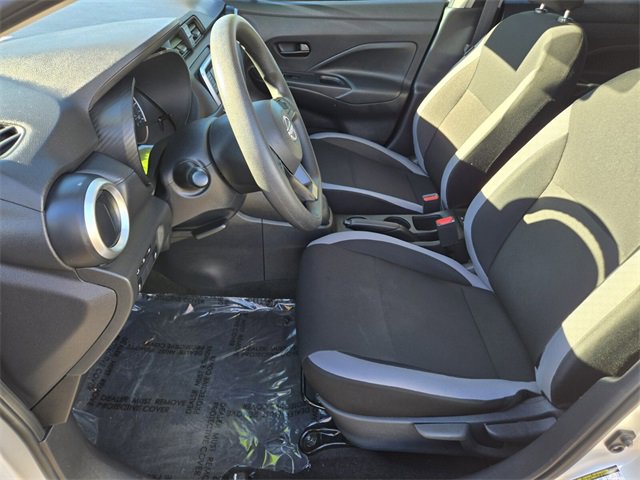 Used 2025 Nissan Versa S w/ Trunk Package image 8