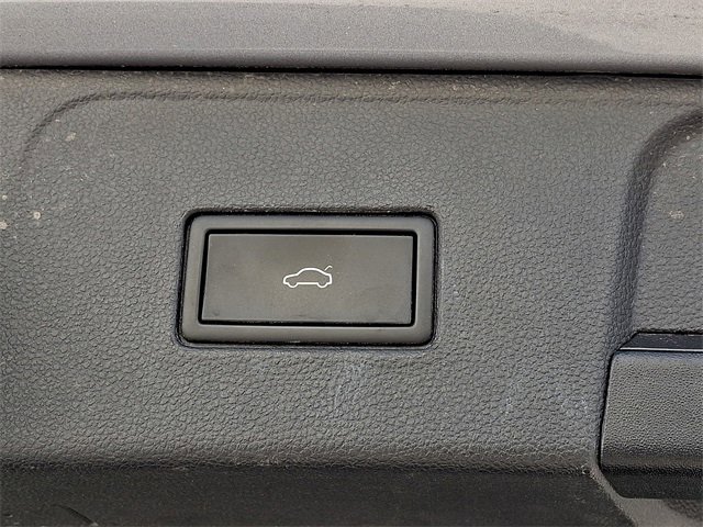 Used 2022 Volkswagen Atlas SEL image 30