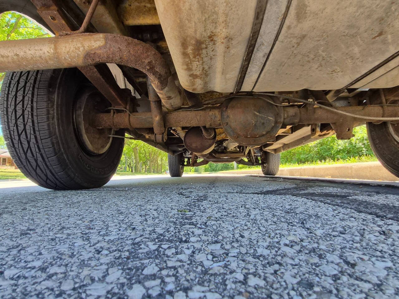 Used 1995 Chevrolet G20 RWD image 24