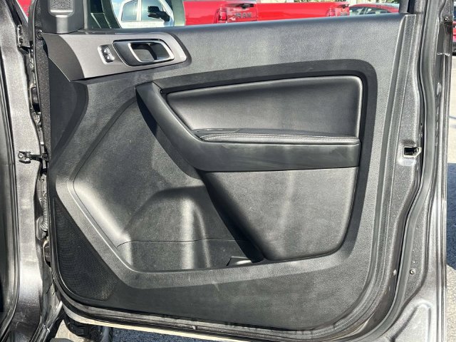 Used 2019 Ford Ranger Lariat w/ Black Appearance Package AWD/4WD image 24