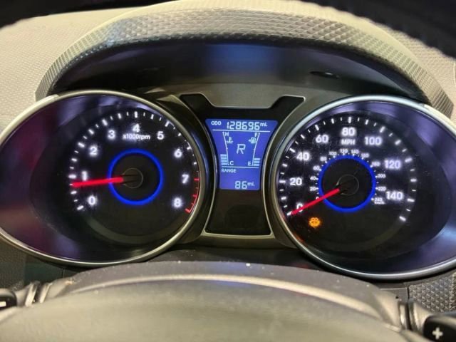 Used 2016 Hyundai Veloster w/ Option Group 02 image 13