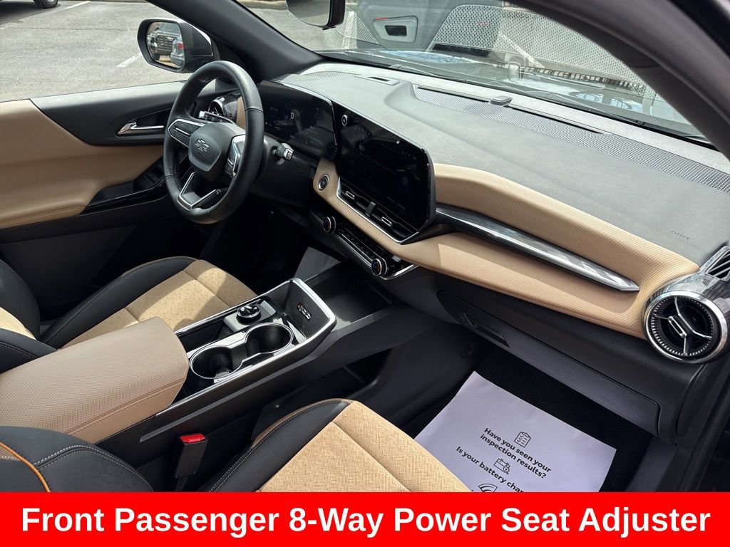 Used 2025 Chevrolet Equinox ACTIV w/ Safety and Technology Package AWD/4WD image 27