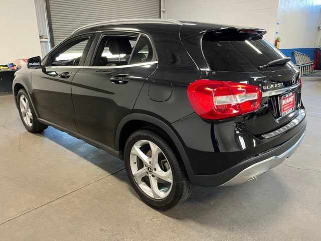 Used 2020 Mercedes-Benz GLA 250 4MATIC w/ Convenience Package image 5
