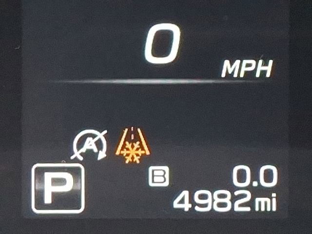 Certified 2025 Subaru Outback Premium image 24